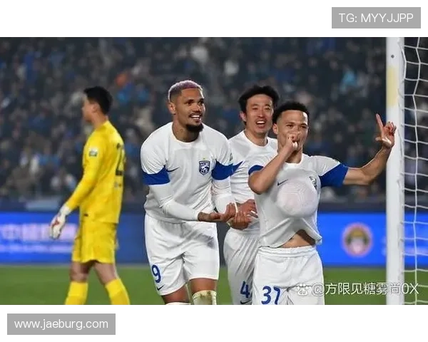 武汉足球队区域防守战术解析与实战应用深度剖析