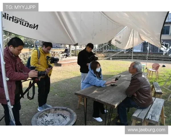 西安篮球队的蜕变之路:从默默无闻到总决赛的辉煌历程 西安篮球队的蜕变之路:从默默无闻到总决赛的辉煌历程