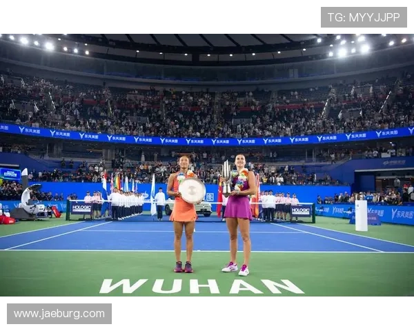 武汉网球队积分榜领先以54分稳居邀请赛首位